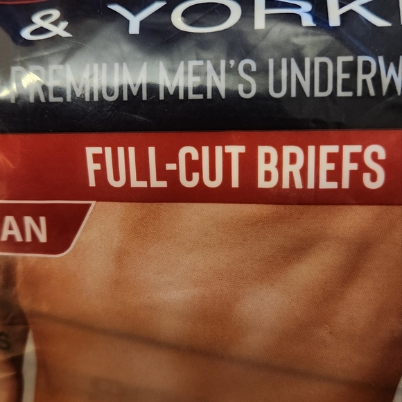 Roundtree & Yorke WHITE Full Cut Briefs 3 Pair/Pack  Sz 56 3PKS. 9 Pairs Total - Picture 6 of 7